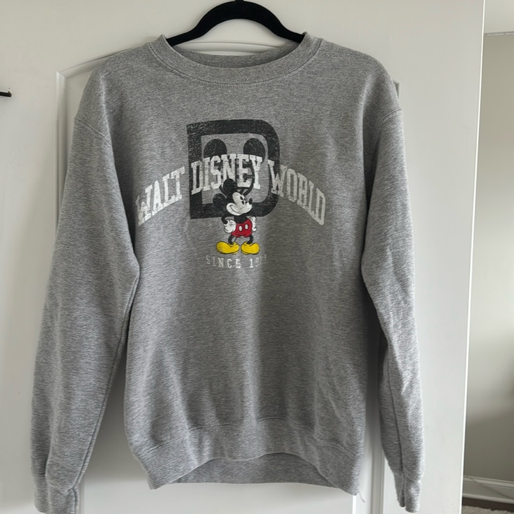 Walt Disney World Sweatshirt